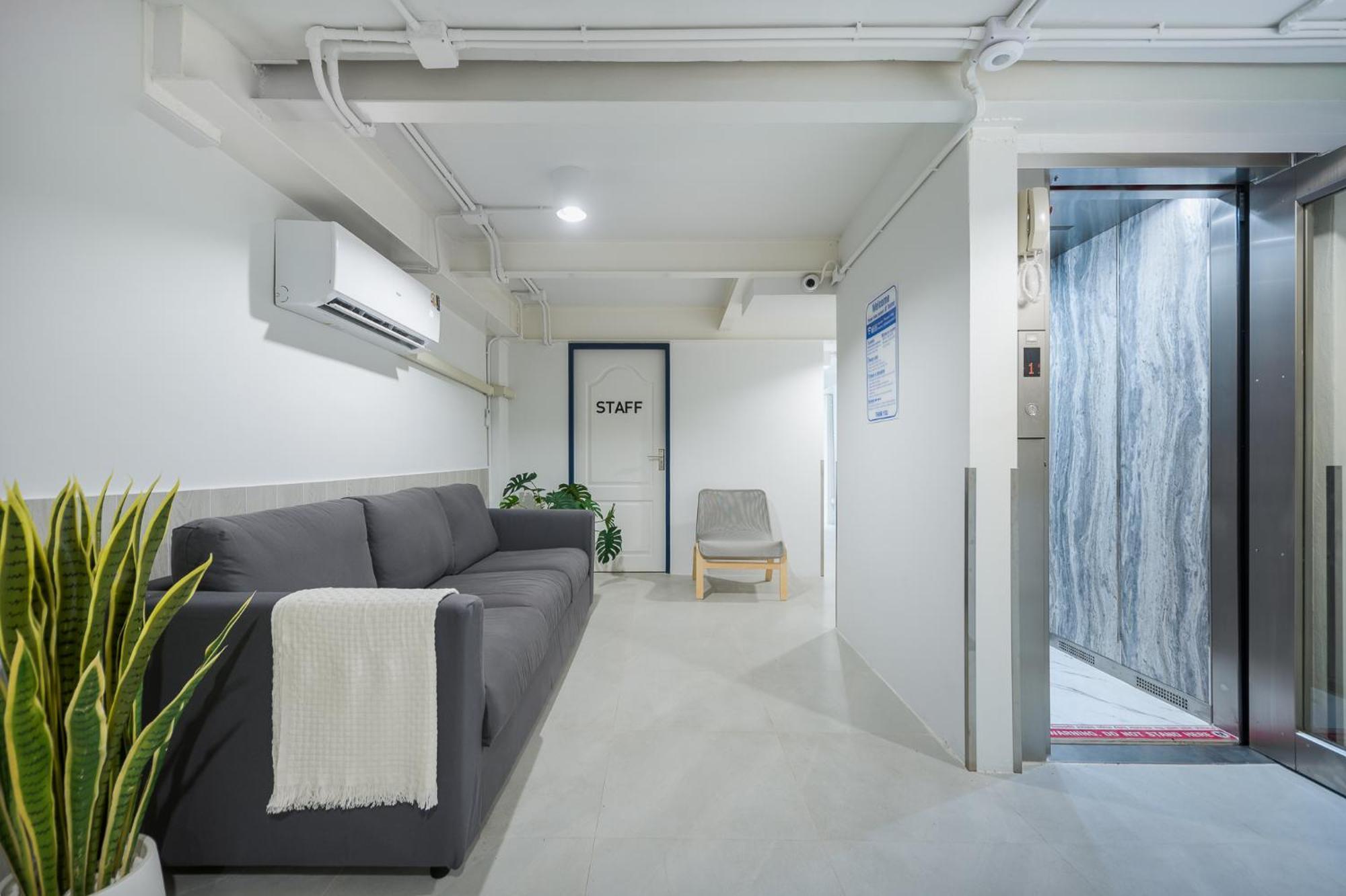 Platinum Premium Deluxe Apartments 曼谷 外观 照片
