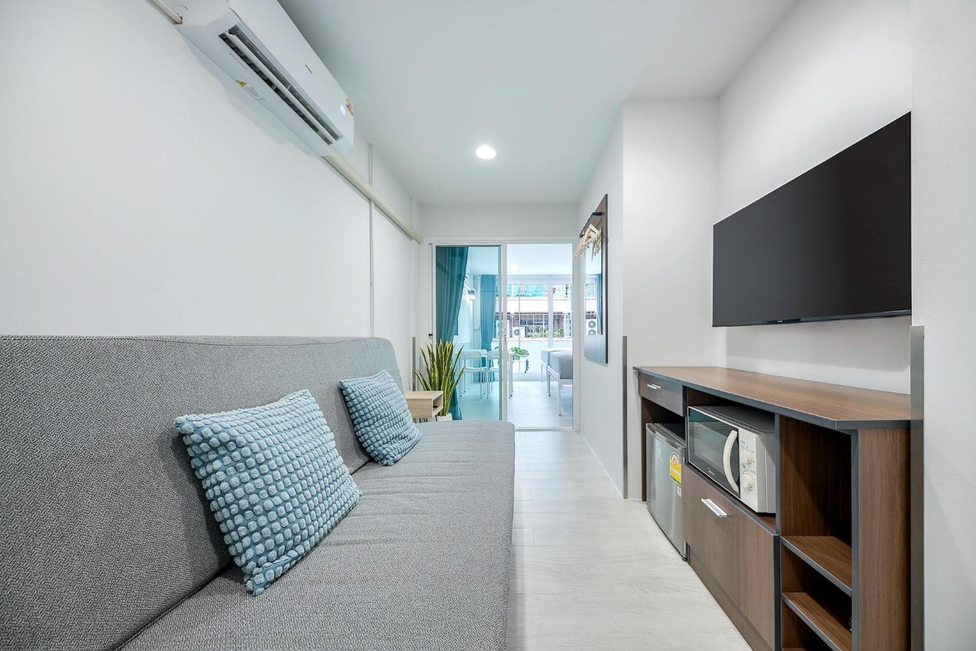 Platinum Premium Deluxe Apartments 曼谷 外观 照片